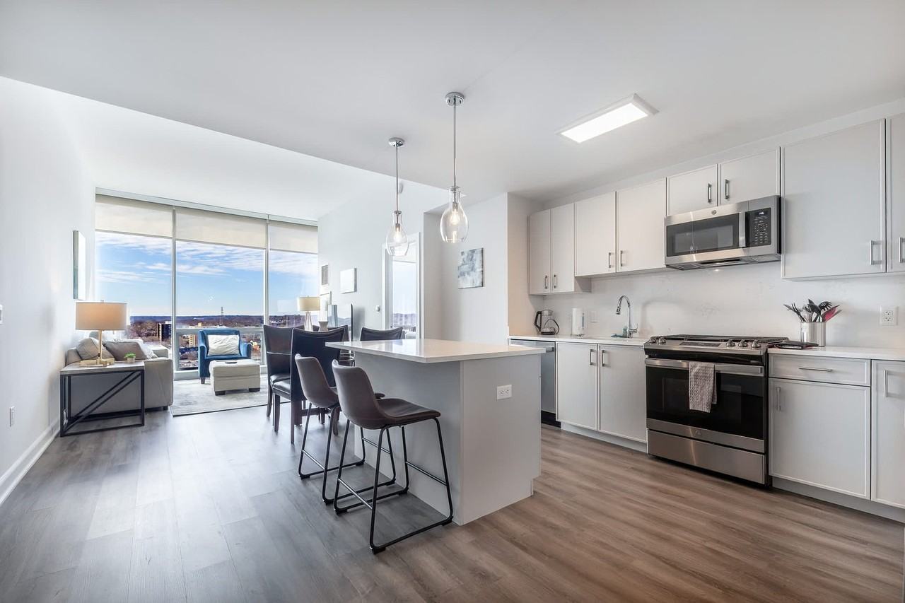 405 Atlantic St #1050446P - Photo 3 of 21