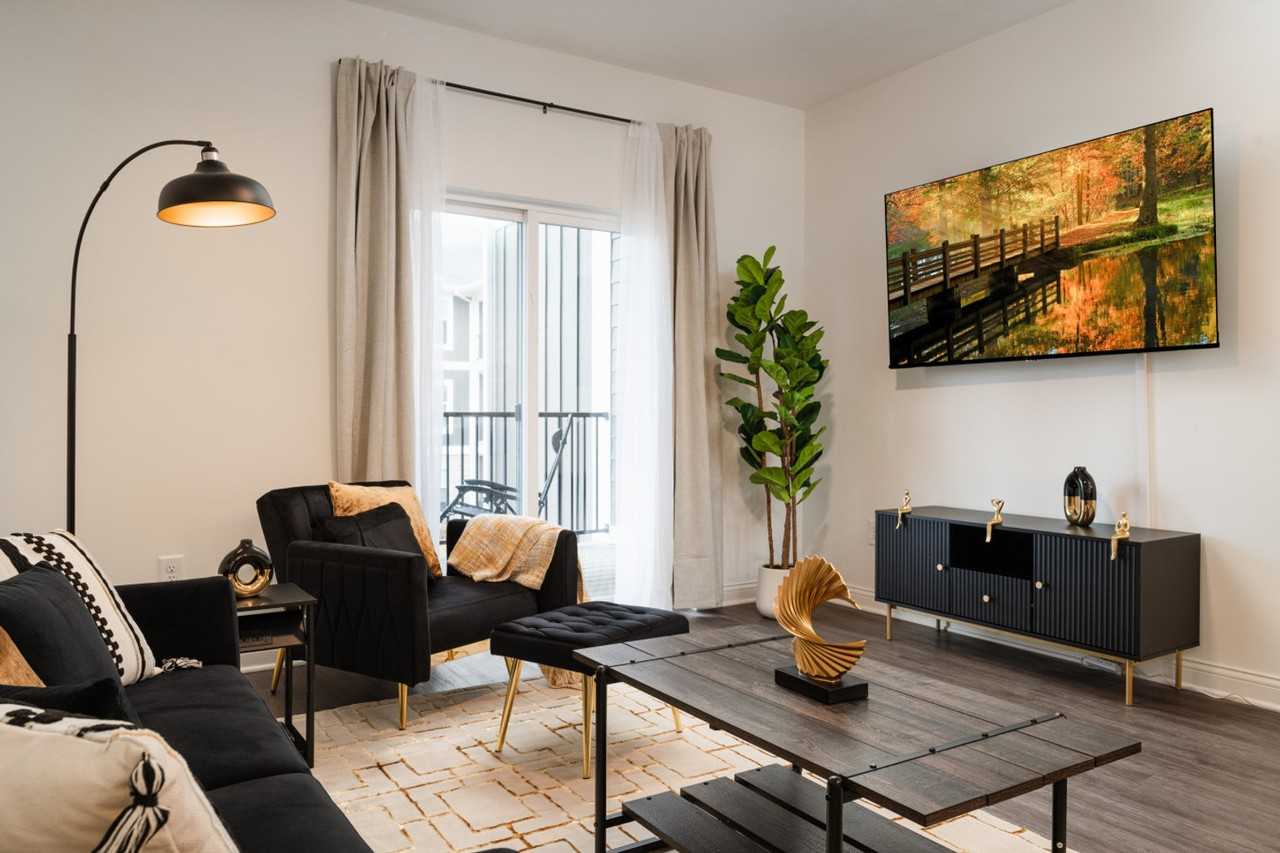 5861 Royal Ln #1058532P - Photo 5 of 44