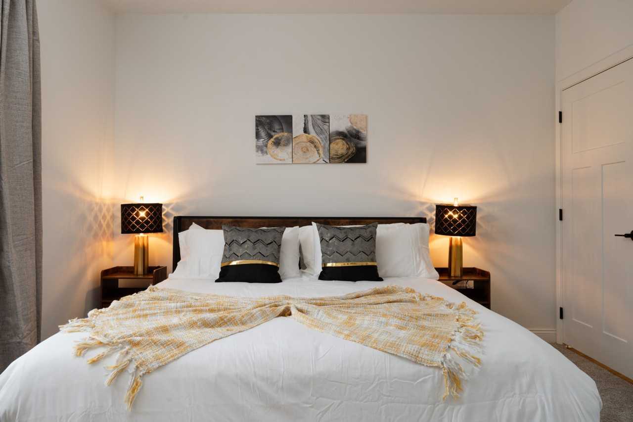 5861 Royal Ln #1058532P - Photo 7 of 44