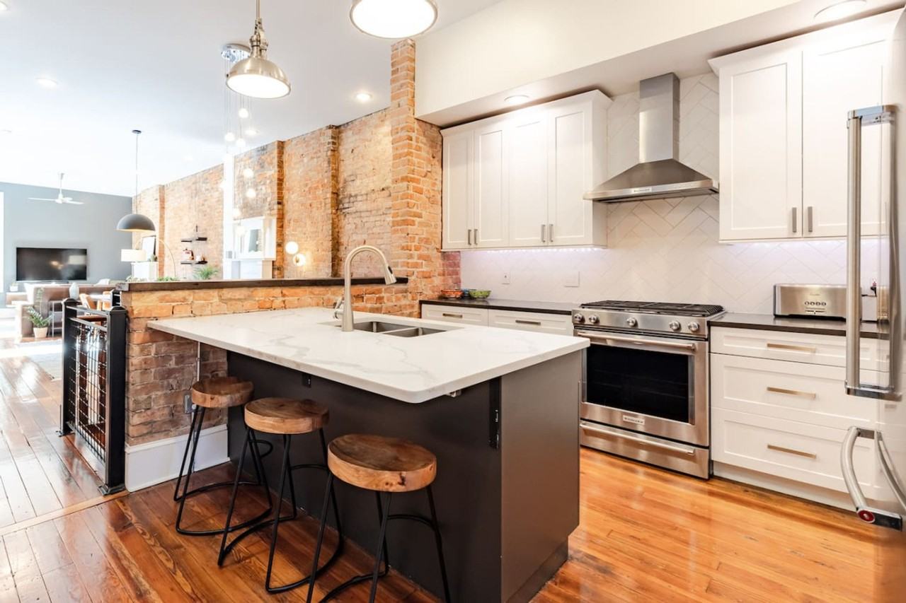 1537 Republic St #1058850P - Photo 5 of 50