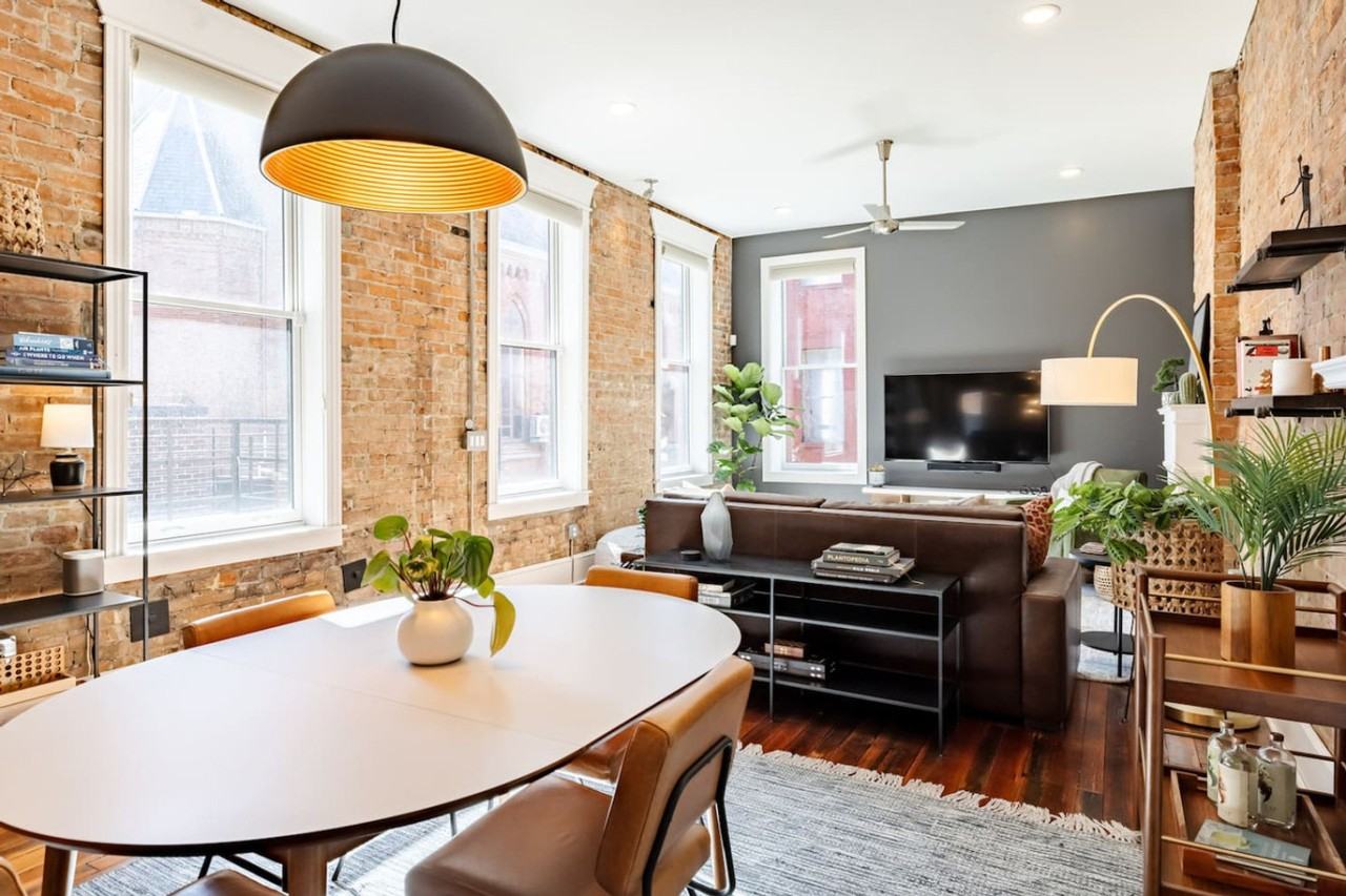 1537 Republic St #1058850P - Photo 6 of 50