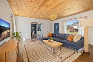 featured image of 337 Nw A St