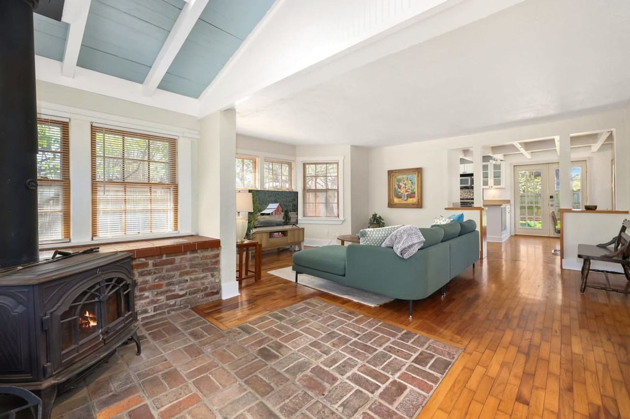 833 N Rush Dr #1221866P - Photo 3 of 33