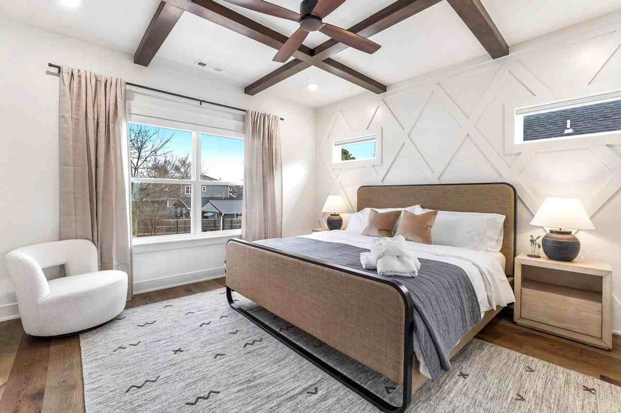 109 Nw Ozark Way #1221875P - Photo 2 of 33