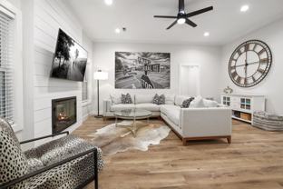304 Coachlight Dr - Photo 1 of 1