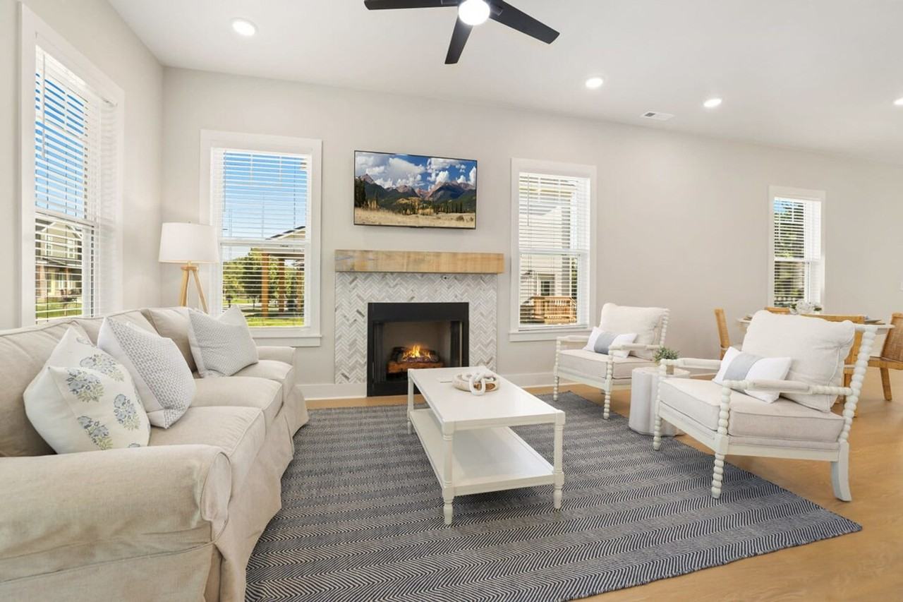 1416 S Duncan Ave #1221884P - Photo 2 of 20