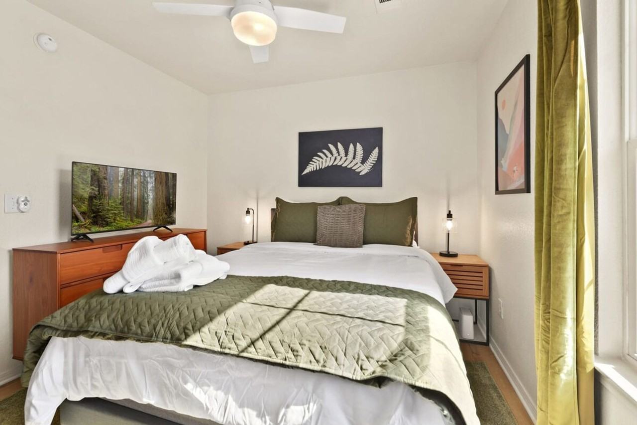 809 Se E Ct #1221898P - Photo 5 of 26