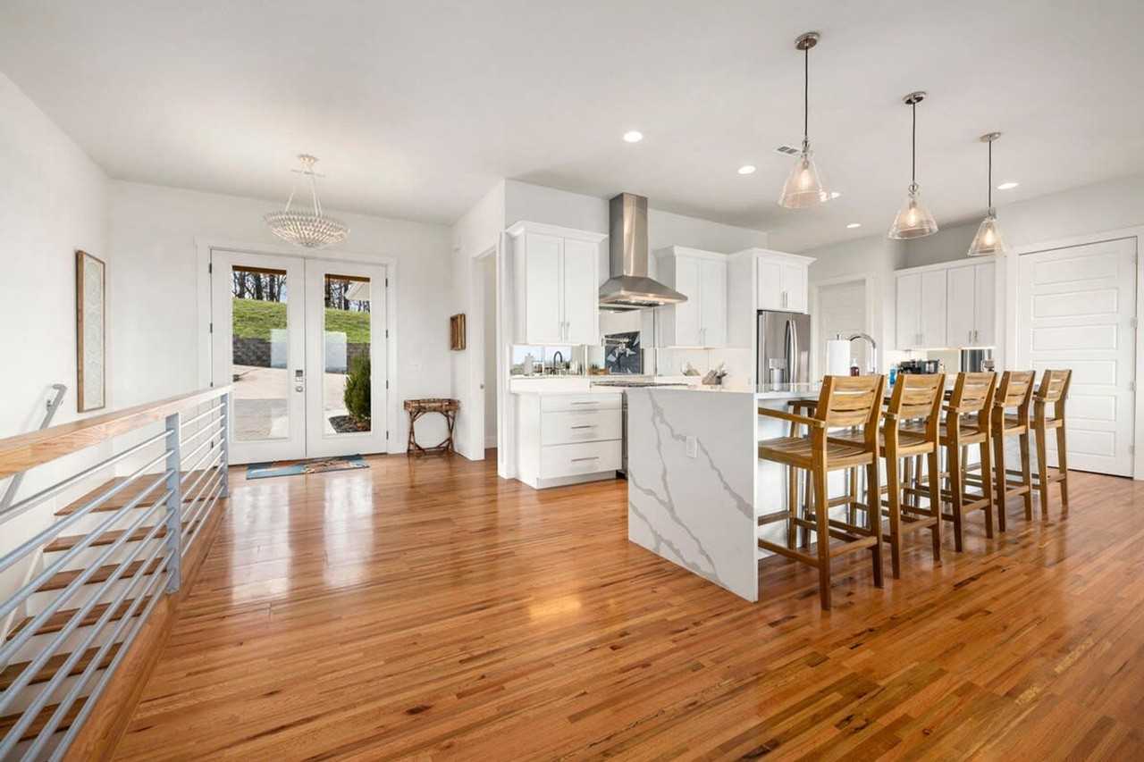 9196 N Park Rd #1221902P - Photo 2 of 45