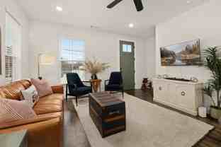 310 E Martin Luther King Jr Blvd - Photo 1 of 1