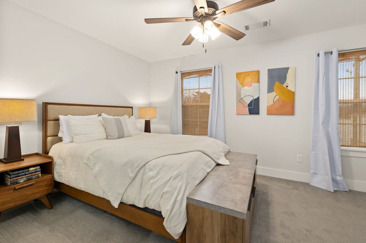 310 E Martin Luther King Jr Blvd #1221920P - Photo 5 of 25