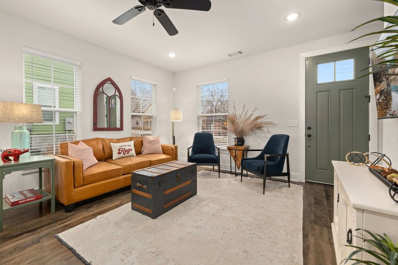 310 E Martin Luther King Jr Blvd #1221920P - Photo 7 of 25