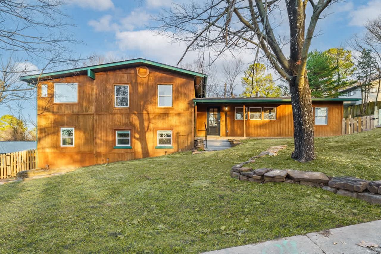 1158 N Sunset Dr #1221923P - Photo 2 of 30