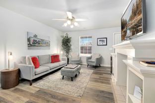 1222 N Iron Horse Dr - Photo 1 of 1
