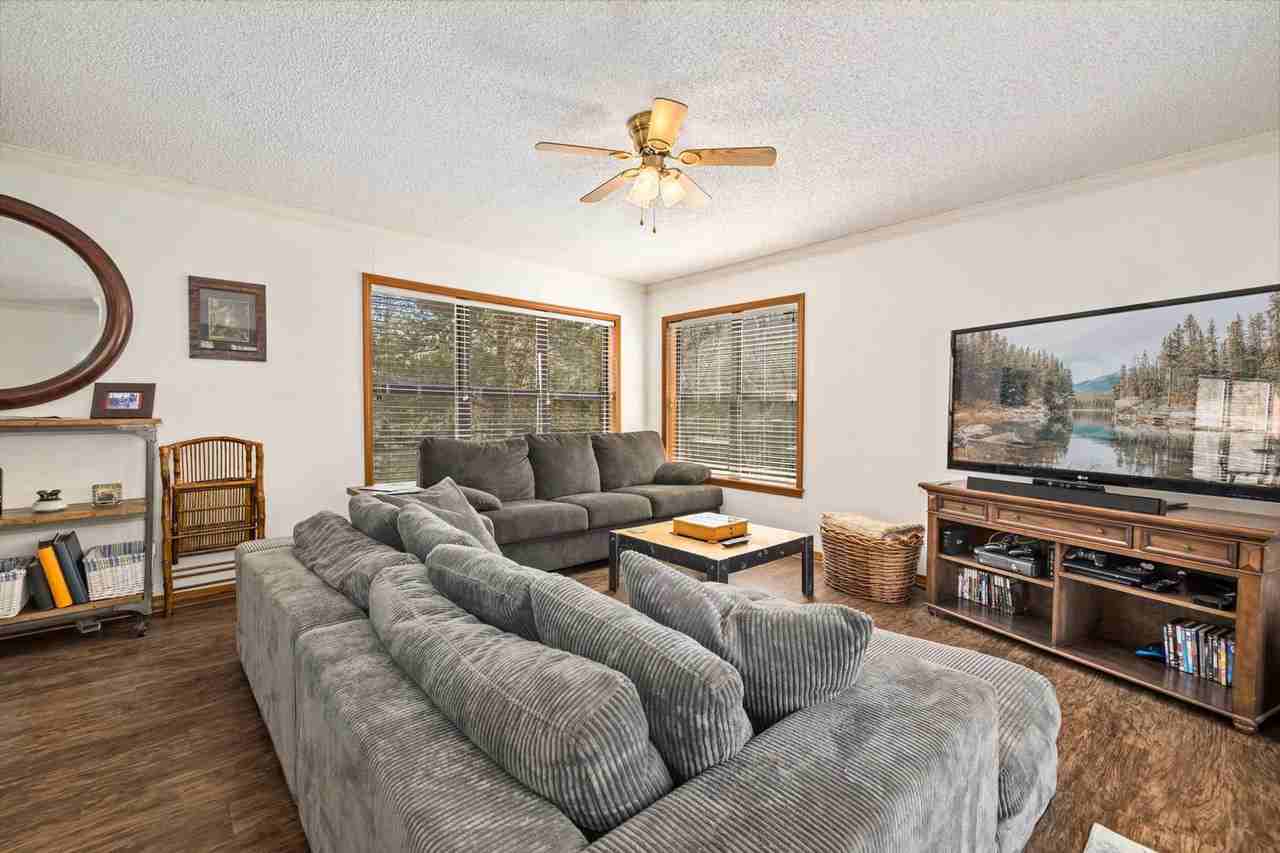 19145 Eagle Point #1221928P - Photo 3 of 32