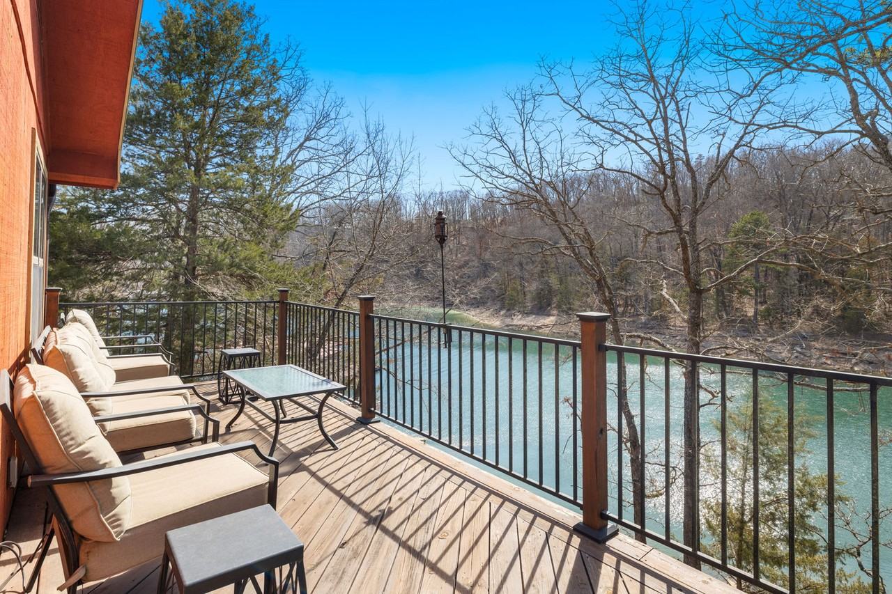 19145 19145 Eagle Point Road #1221928P - Photo 4 of 32