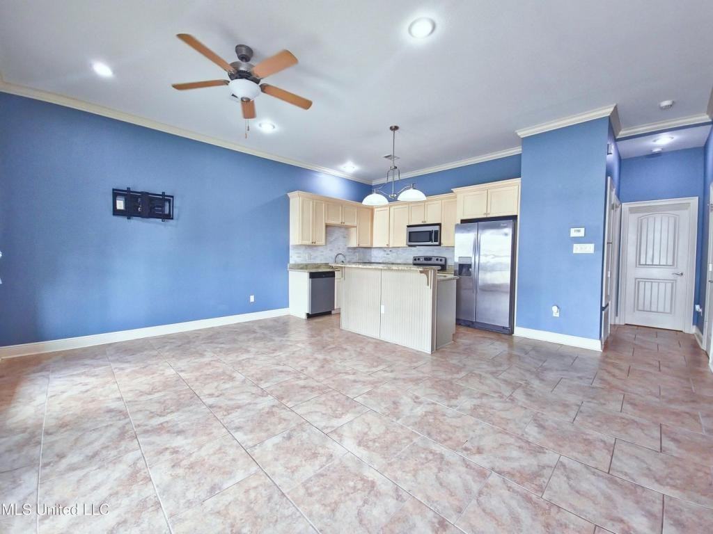 64 Oak Alley Ln - Photo 4 of 18