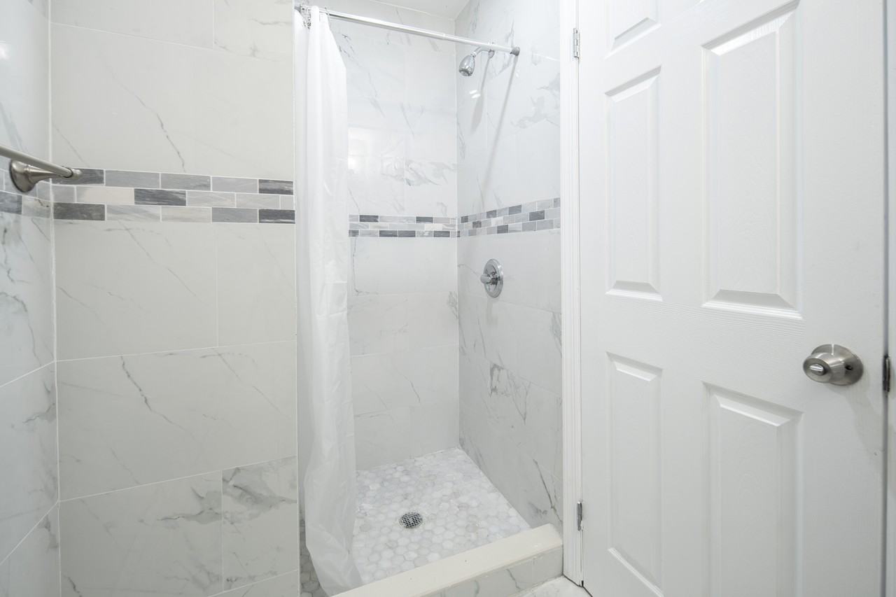 1820 Highland Ave #1 - Photo 4 of 23