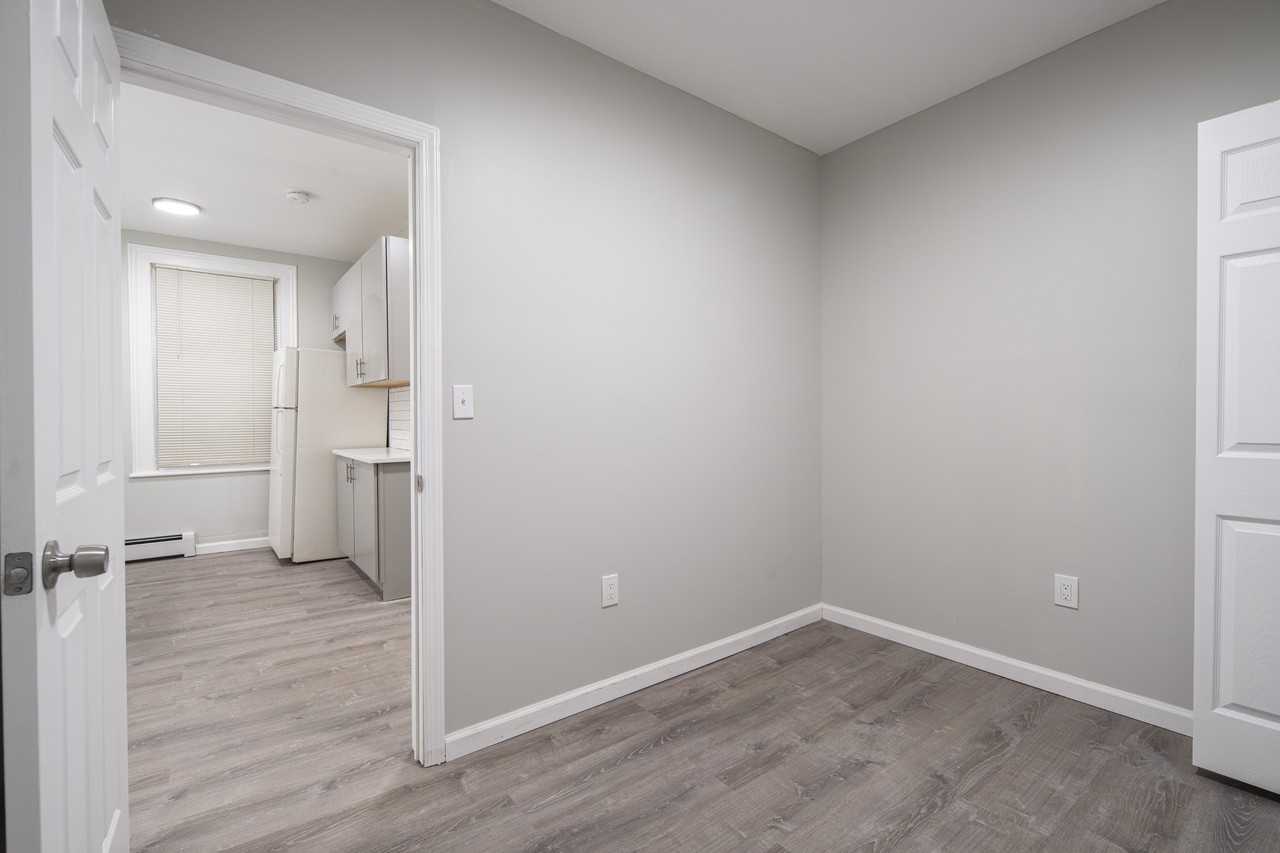 1820 Highland Ave #1 - Photo 5 of 23