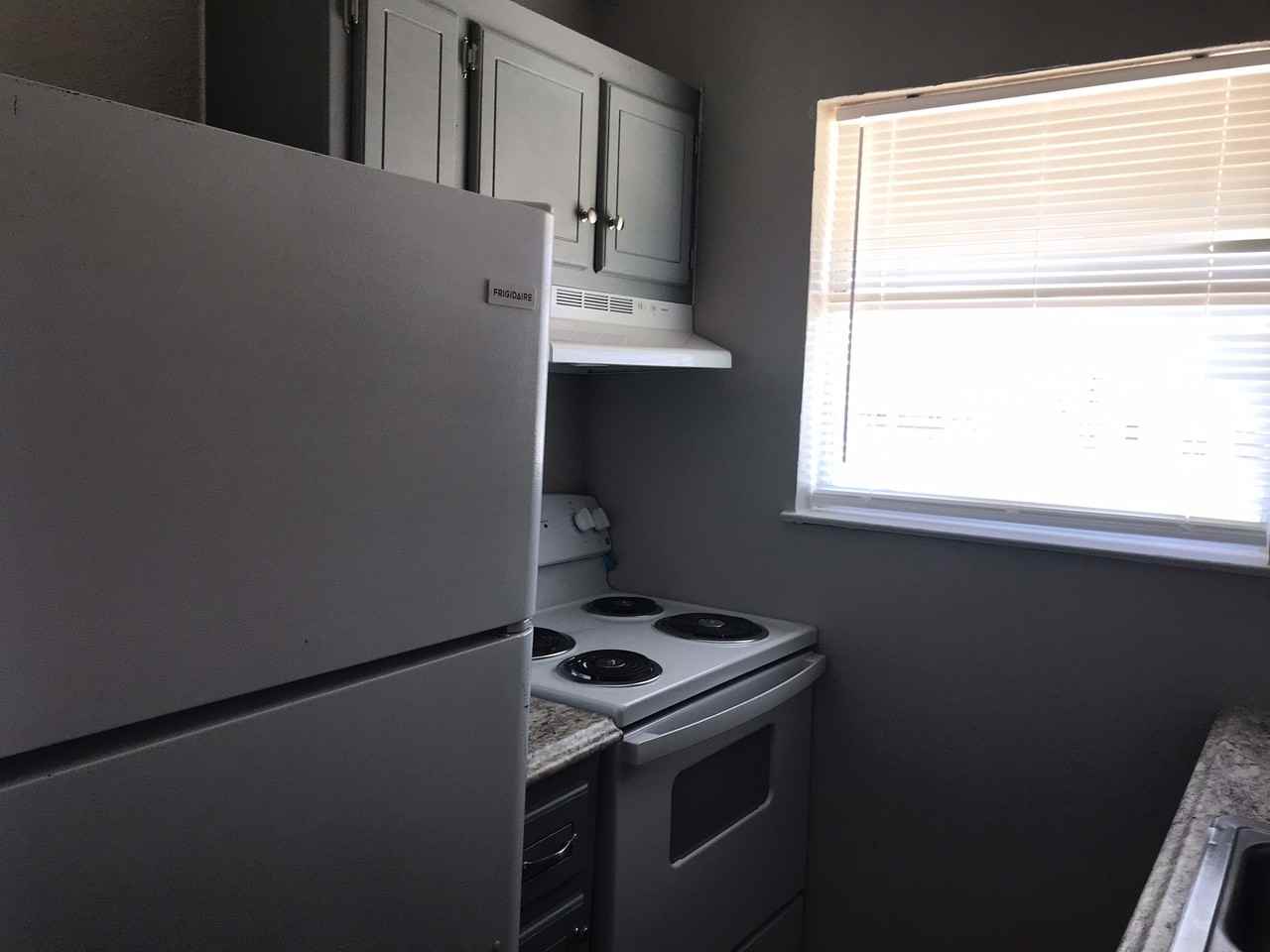 509 E Reagan Rd #D - Photo 5 of 8