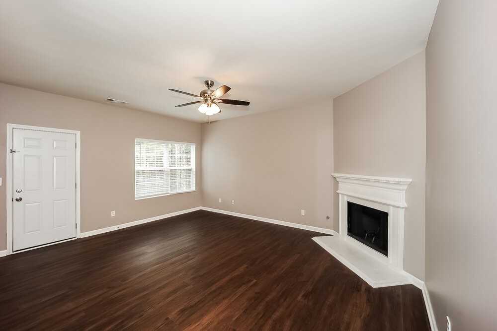 475 Boxelder Rd - Photo 4 of 17