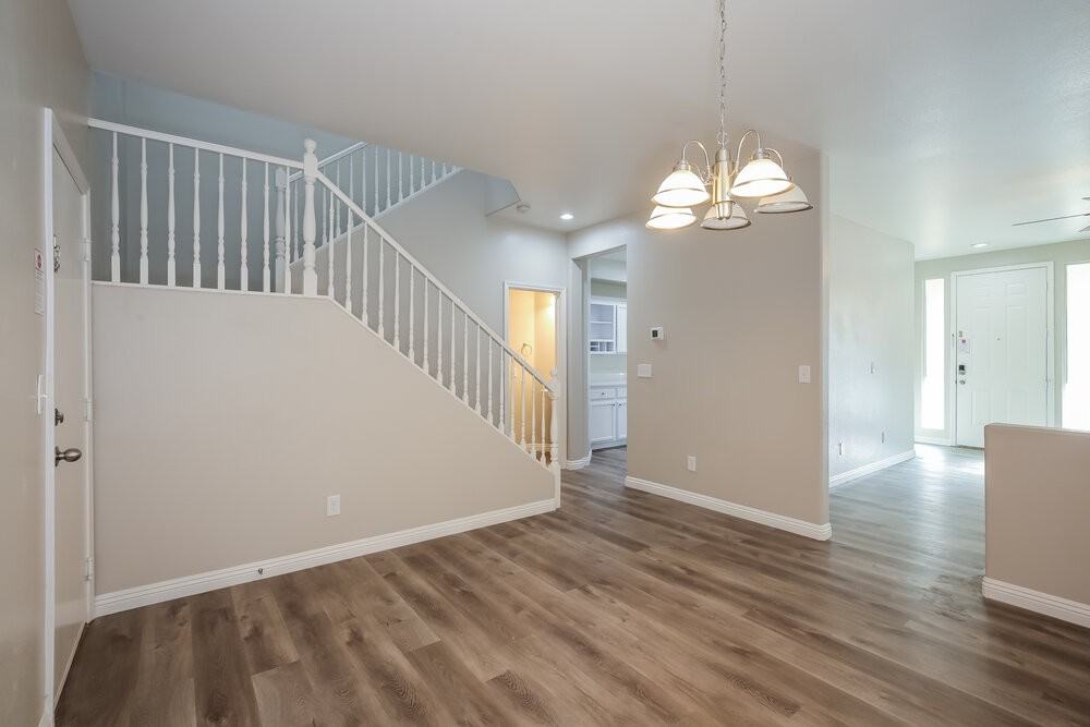 4404 Altamira Cave Dr - Photo 6 of 17