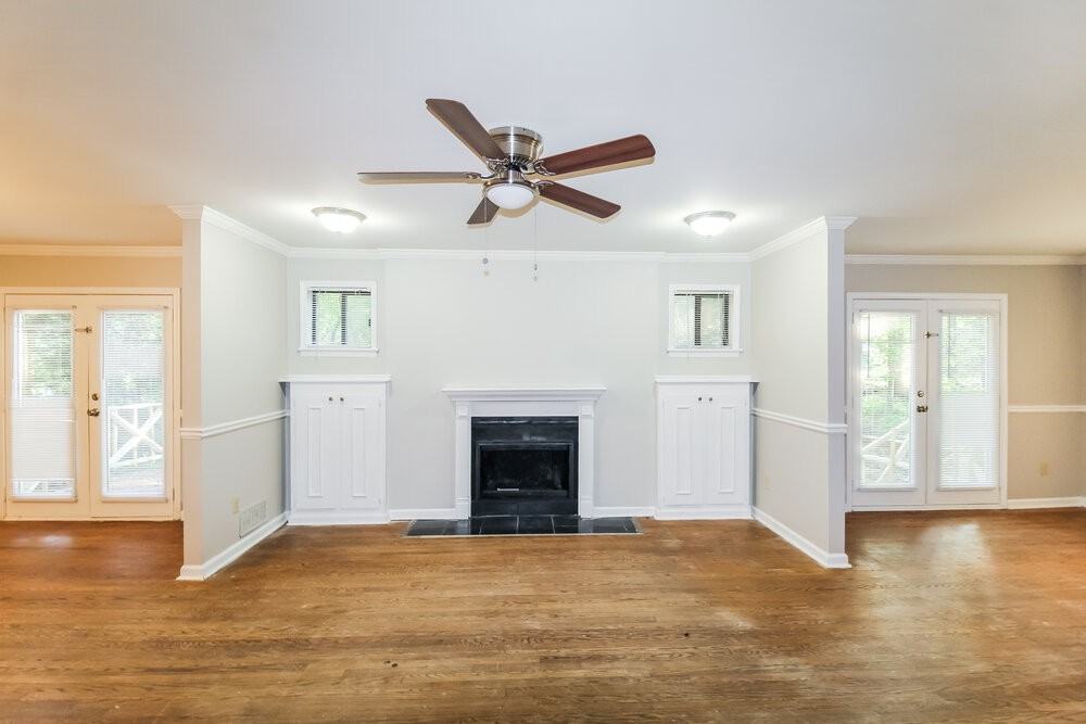 5739 Hilton Ridge Rd - Photo 5 of 17