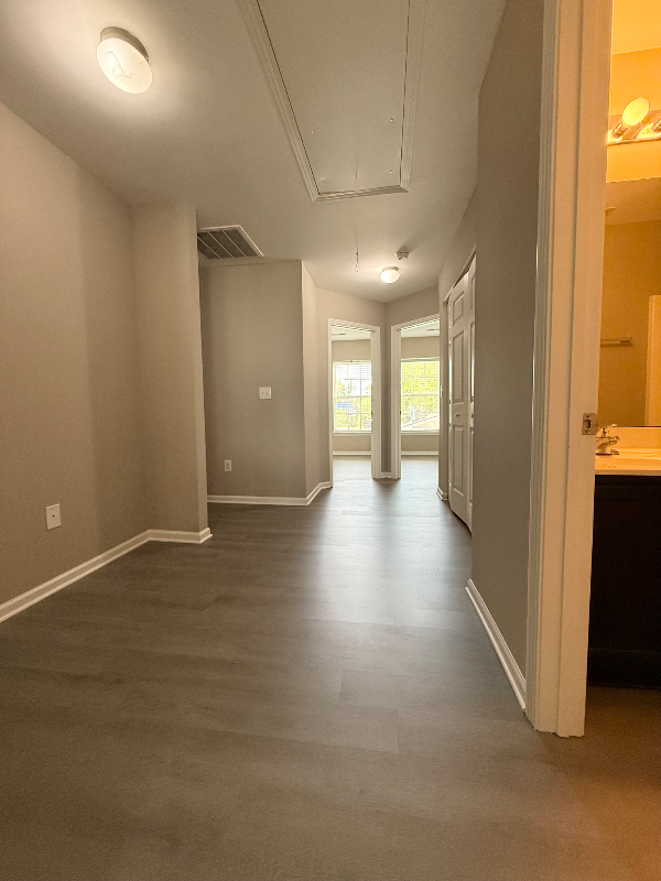 705 Bellview Way - Photo 5 of 10