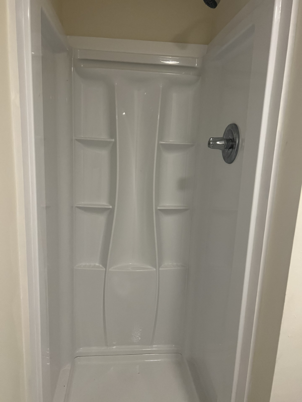 107 University Ave #R - Photo 4 of 5