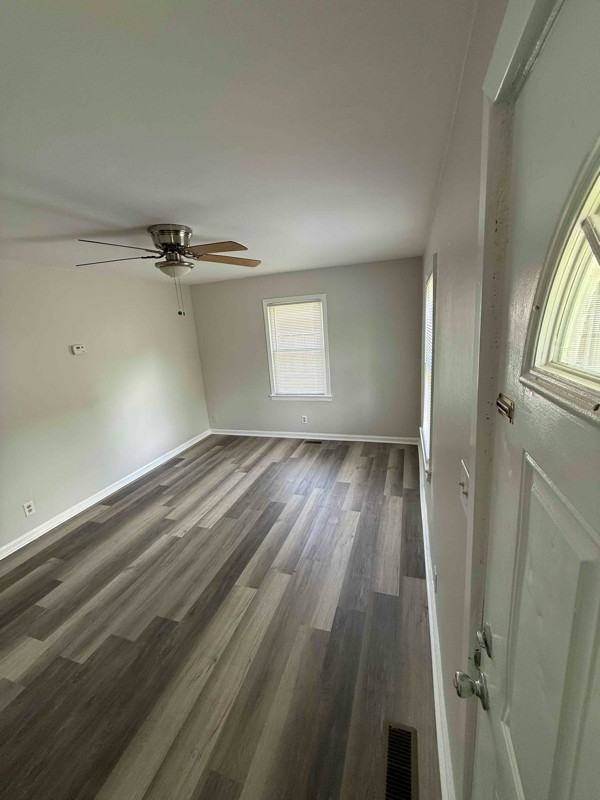 3802 Craig Ave - Photo 2 of 12