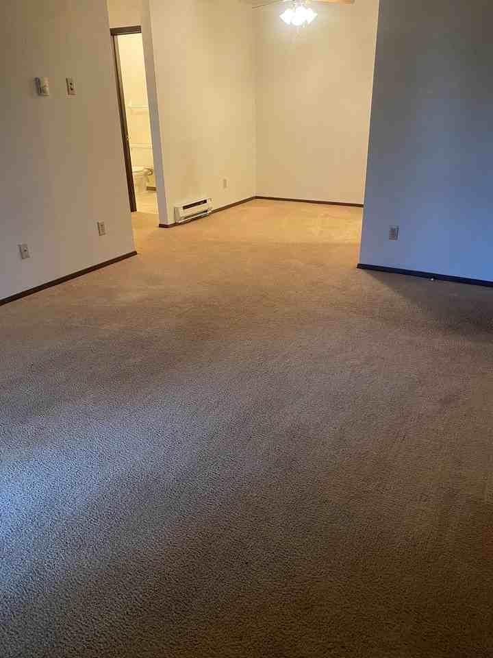 228 Enterprise St #1 - Photo 3 of 12