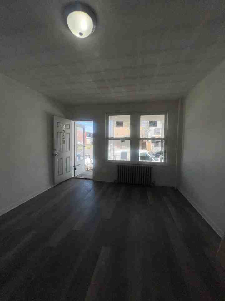1238 Martin Luther King Jr Blvd - Photo 3 of 13