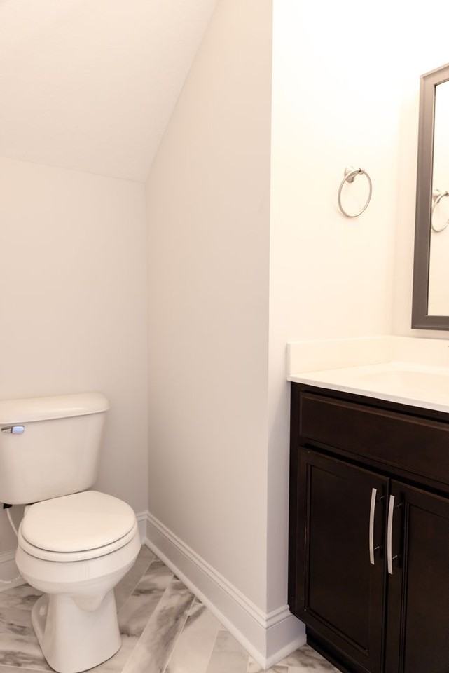 508 Ayden Ln - Photo 7 of 37