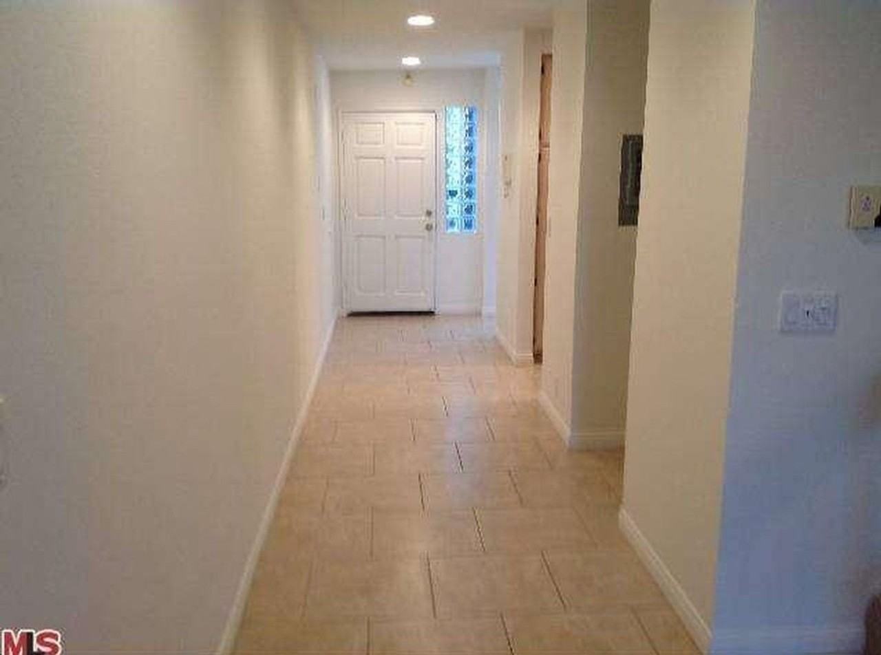 1436 20th St #2 - Photo 6 of 23