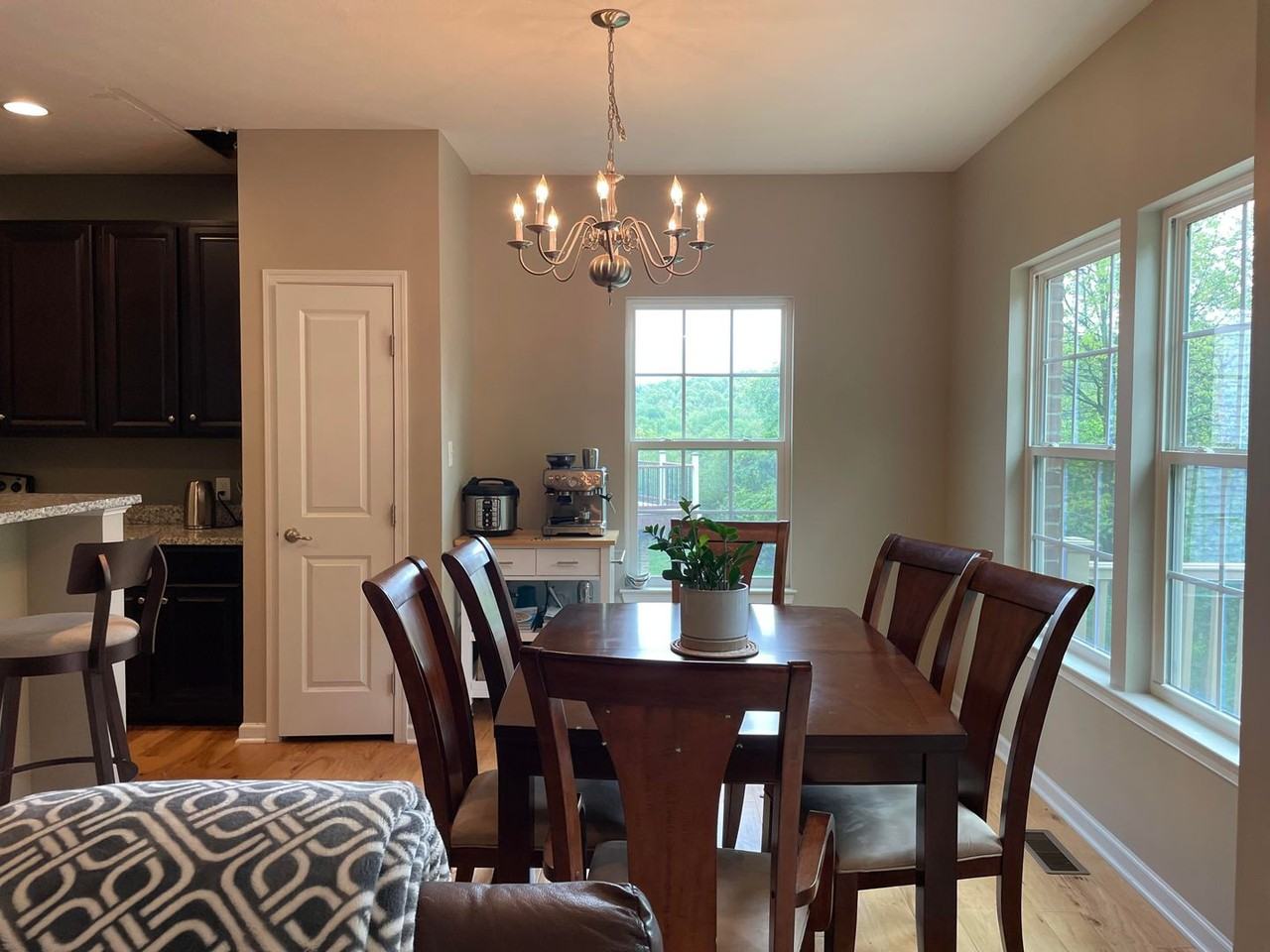715 Fairgate Dr - Photo 3 of 14