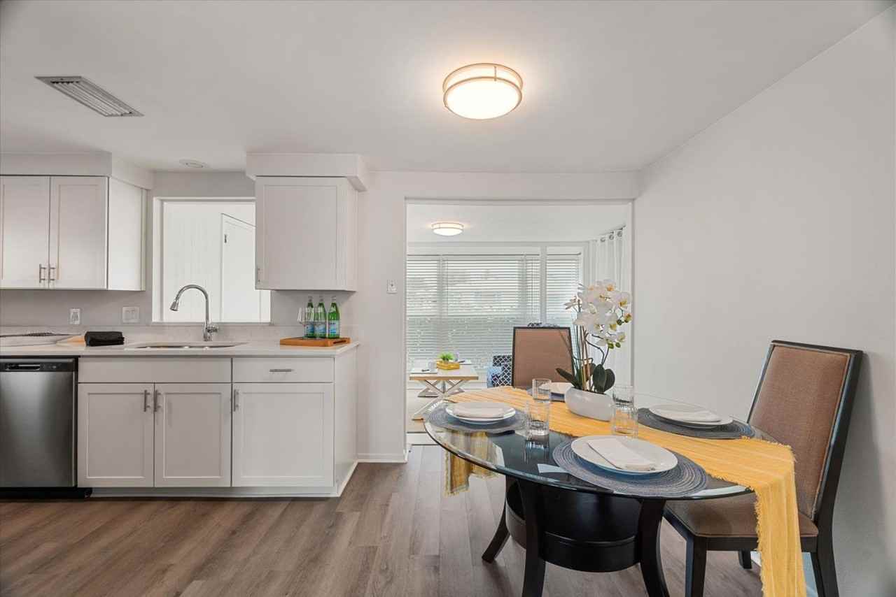 477 Circlewood Dr #0-17 - Photo 5 of 36