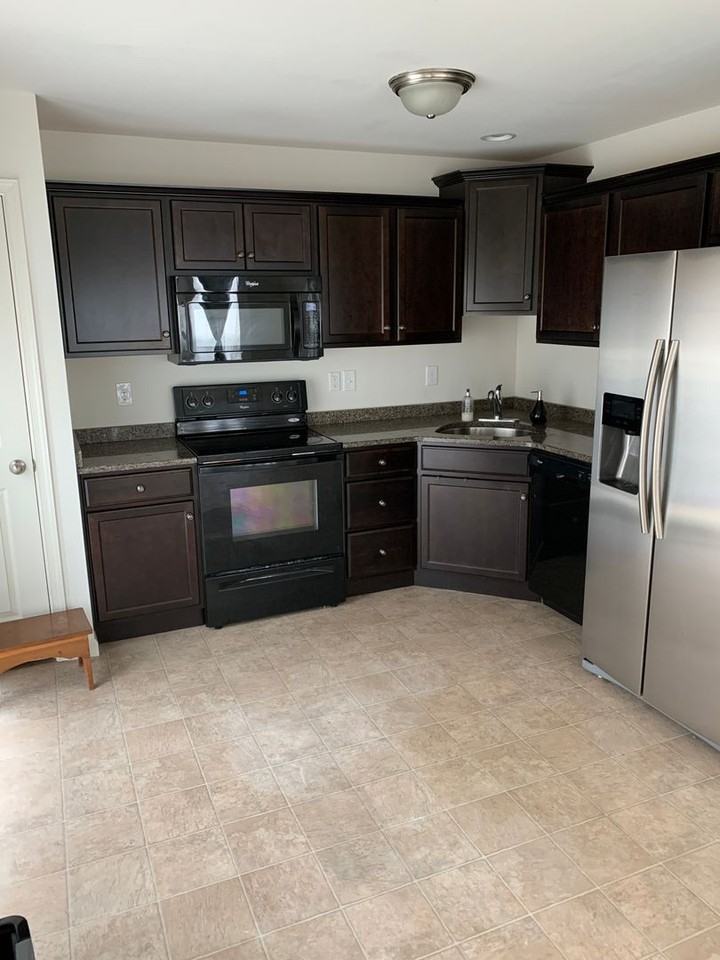 142 Kestrel Ln - Photo 2 of 19
