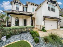 featured image of 22815 Evangeline