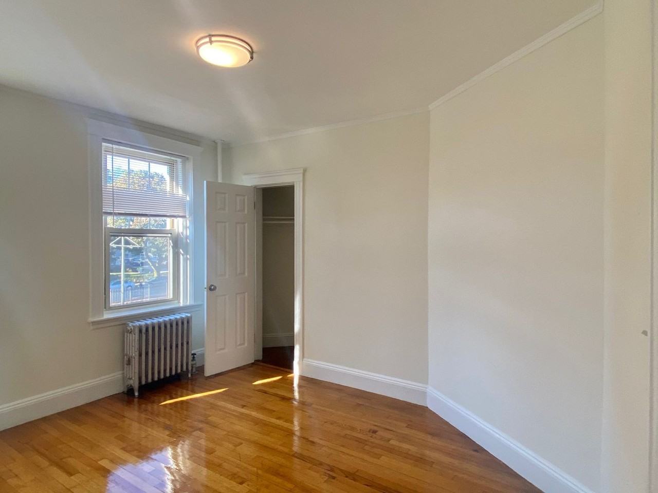 1858 Commonwealth Ave - Photo 4 of 27