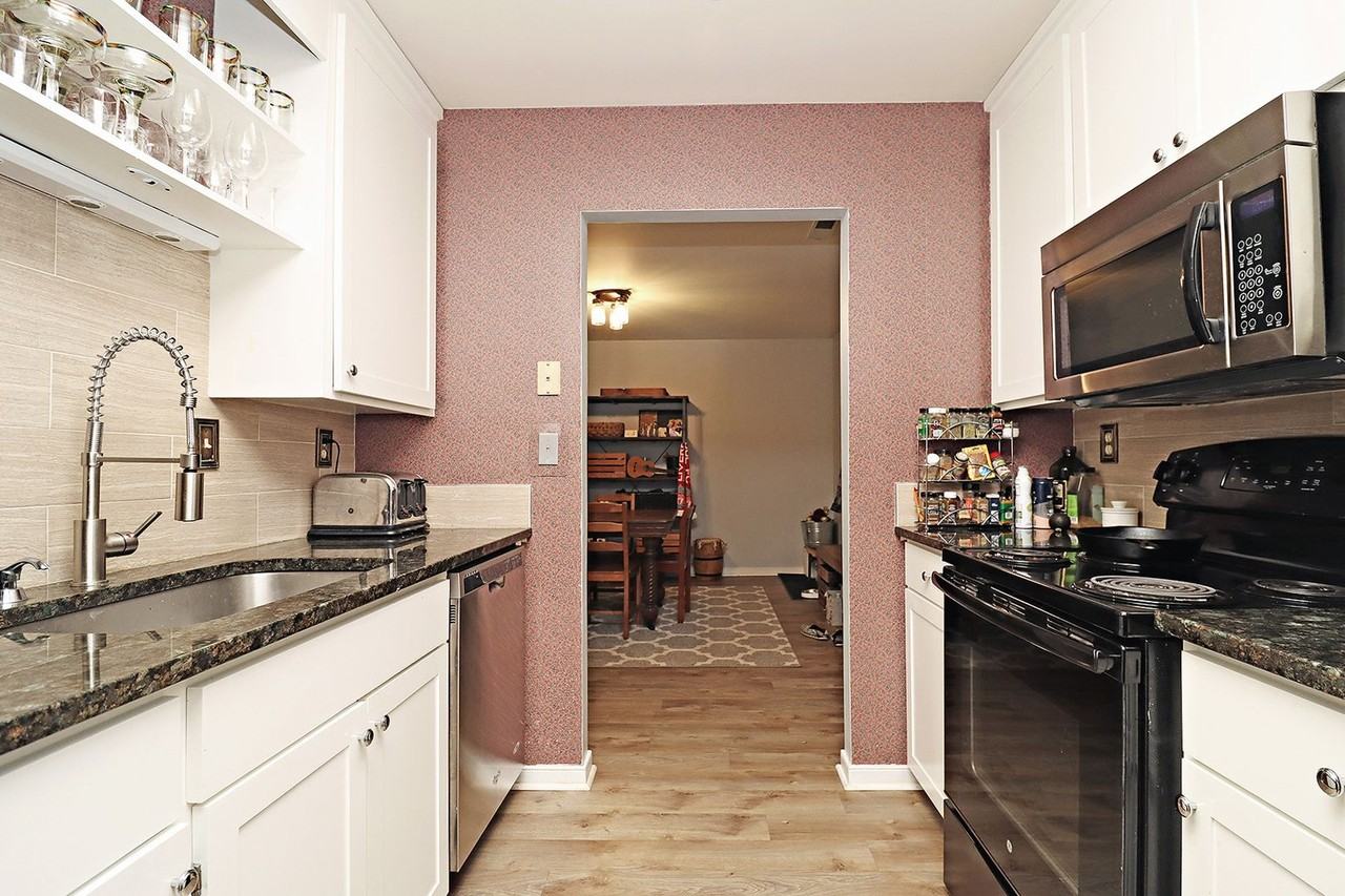 1242 Clifden Grn - Photo 6 of 17