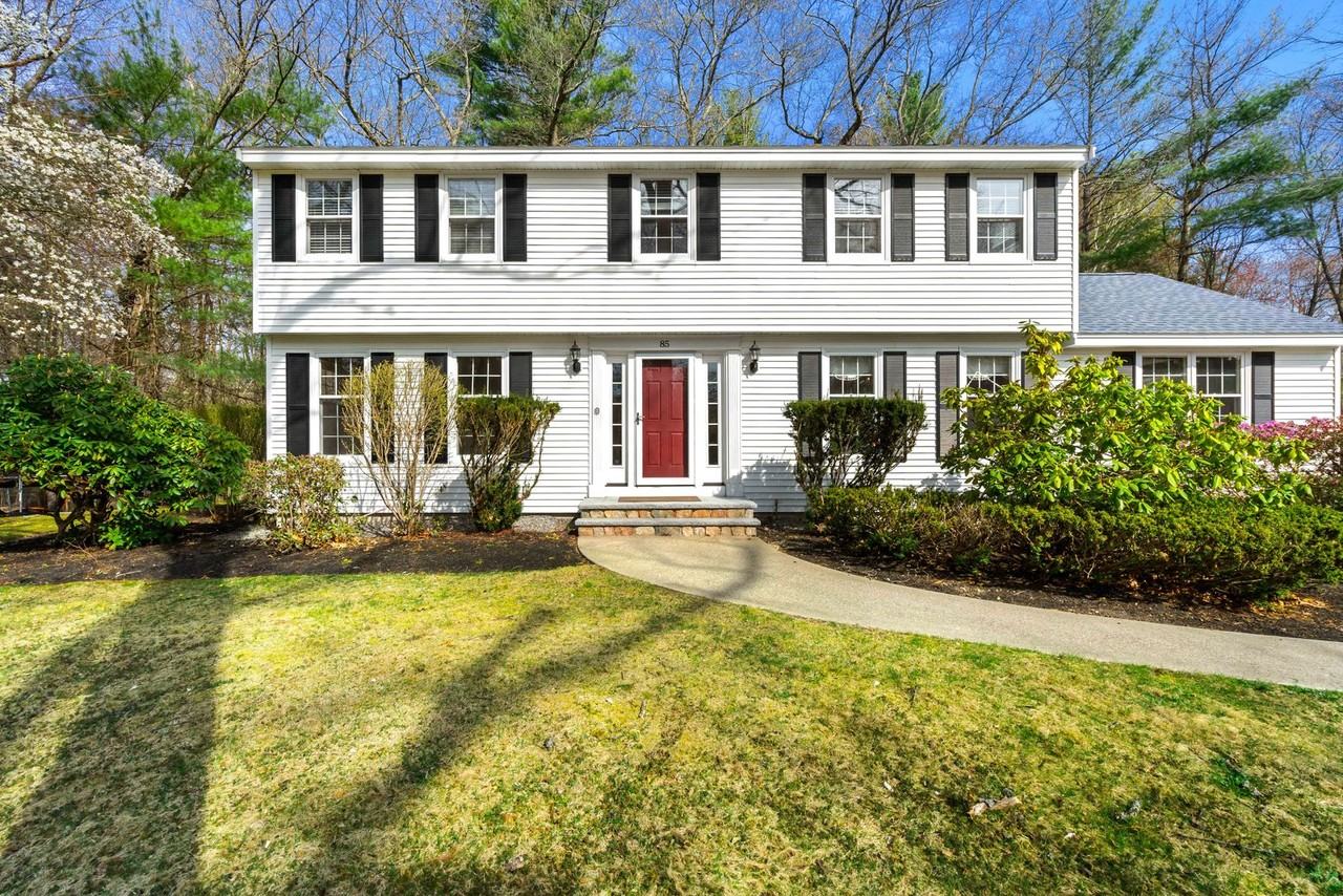 85 Bailey Rd - Photo 2 of 24