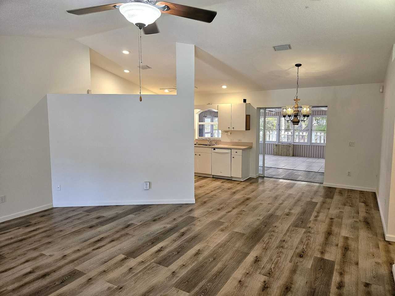 1088 Panda Rd - Photo 4 of 28