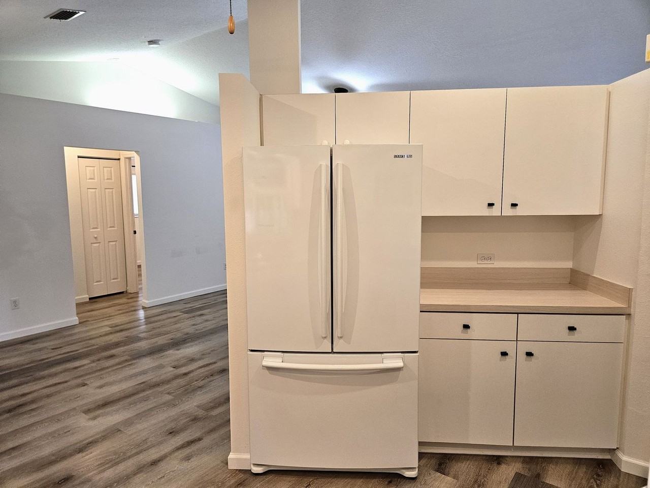 1088 Panda Rd - Photo 7 of 28