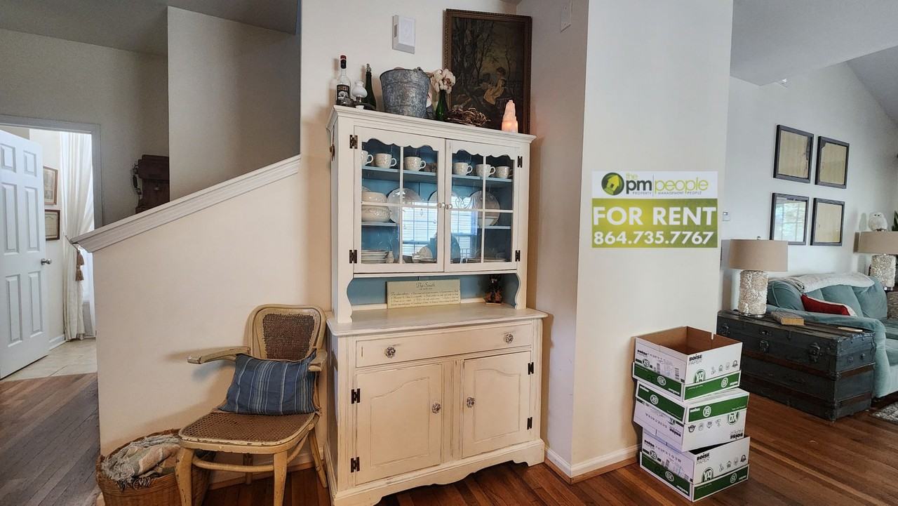 120 Pin Oak Ct - Photo 7 of 19