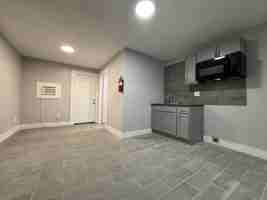 featured image of 2346 E Crockett St #A