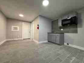 2346 E Crockett St #A - Photo 1 of 1