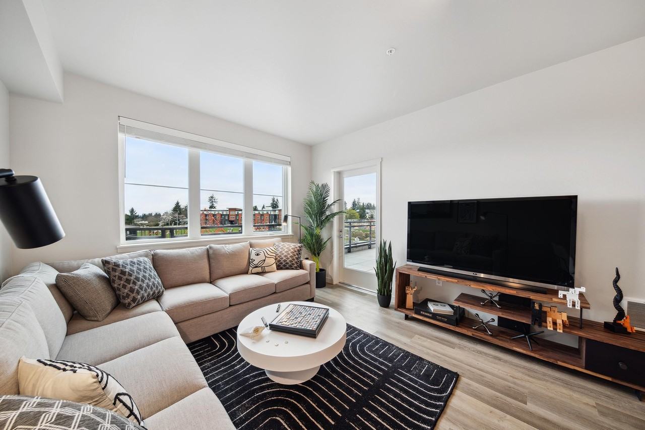 Sunset Terrace - Photo 6 of 39