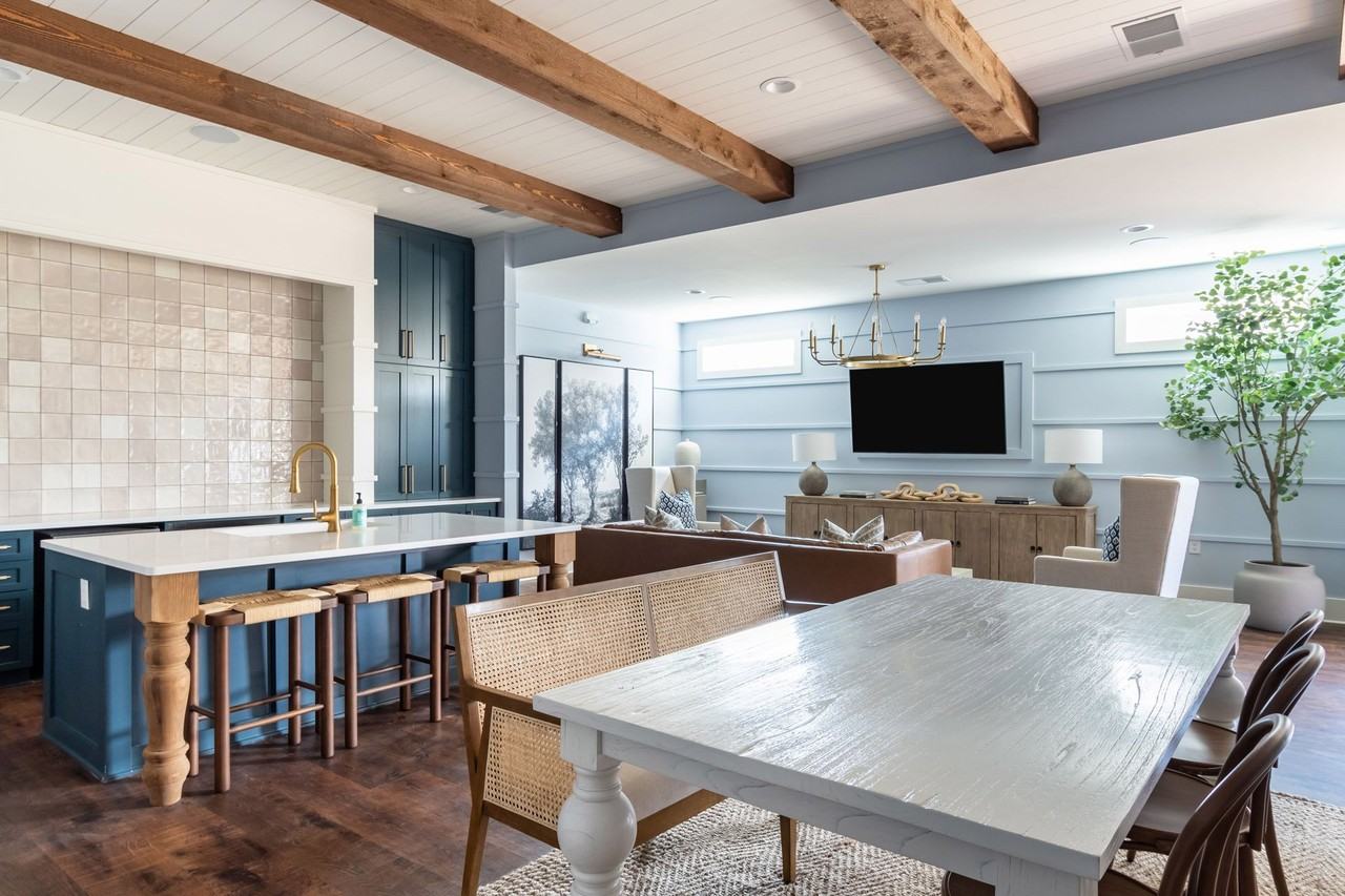 Luxe and Legends at Morganton Park Apartment Homes - Photo 6 of 43