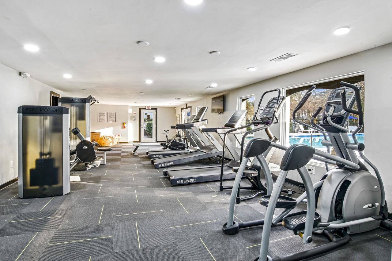 Elliot Norcross - Photo 3 of 28