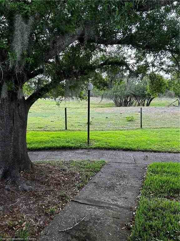 131 Fairway Dr - Photo 3 of 13