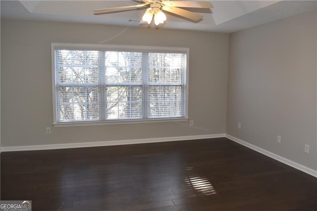 125 Ascalon Ct - Photo 4 of 29